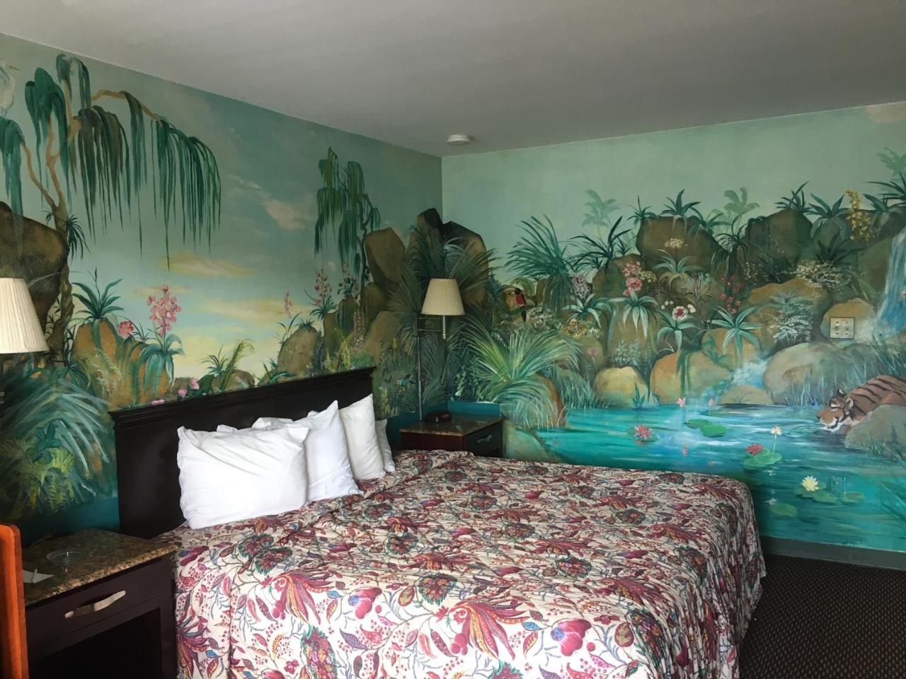 Deluxe Inn Galloway Ngoại thất bức ảnh